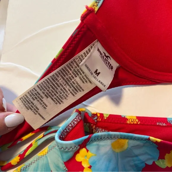 Hollister Floral Push Up Bikini - Picture 3 of 6